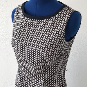 Anne Klein form fitted office dress
